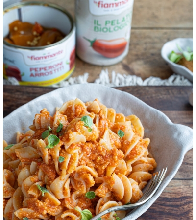 Fusilloni con salsa romesco