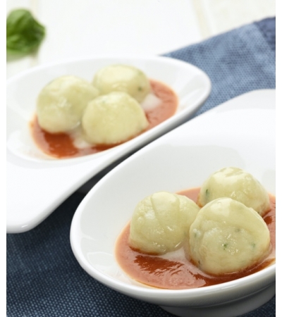 Gnocchi di ricotta con ragù di verdure al cardamomo